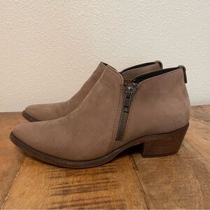 Steve Madden ankle booties, women size 7M